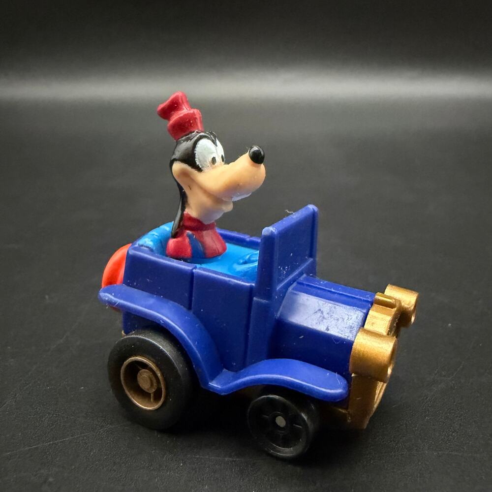 NEW Vintage 1988 Walt Disney Goofy's Sports-Coupe Car Mickey’s Birthdayland